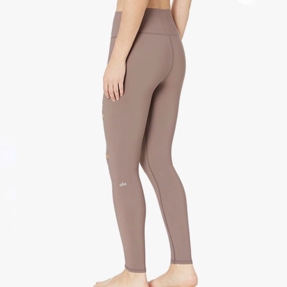 Alo Yoga Mauve Ripped Warrior Leggings High Waist Seamless Full Length Medium - Picture 2 of 7